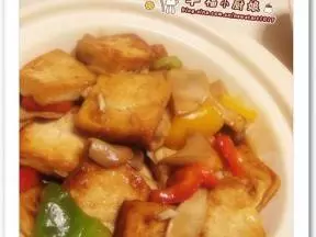 豆腐另一種吃飯~~ 【蒜香蚝味豆腐煲】