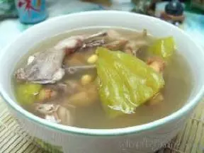 苦瓜鵪鶉湯