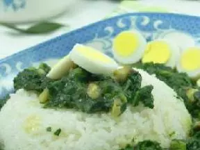 菊花菜糊蓋米飯