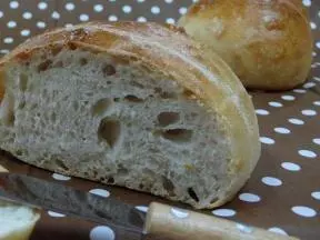 本色法式麵包