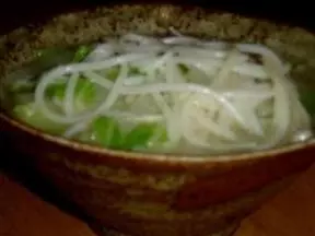 鸭骨白菜米粉汤
