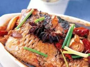 紅燒塘鯉魚