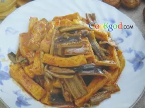 红烧豆腐鳝段