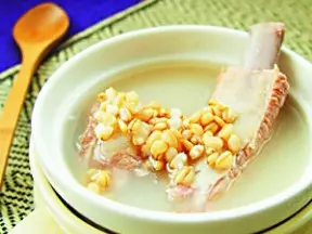 糙米排骨汤