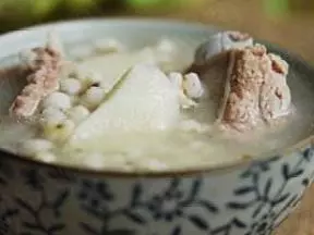解暑祛湿冬瓜薏米排骨汤