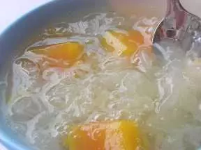 银耳木瓜汤