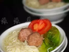 牛肉丸清汤面