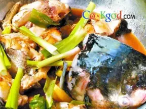 京蔥老薑醬燜大魚