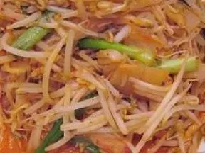 韩国泡菜炒芽菜