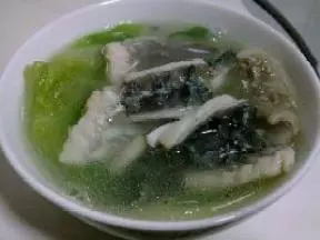 生菜鱼皮汤