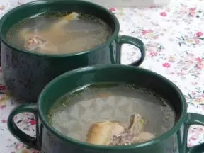 榴梿壳煲鸡汤