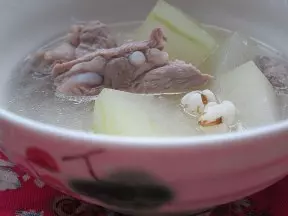 冬瓜薏米排骨湯
