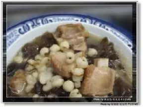 木耳薏米排骨湯