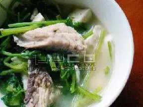 豆腐魚頭湯