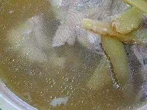 绿豆白鸽汤