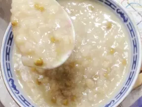 米仁绿豆粥