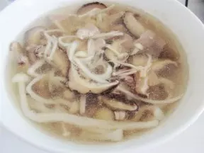 金针菇汤