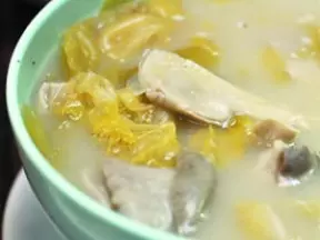 胡椒鹹菜煲豬肚湯