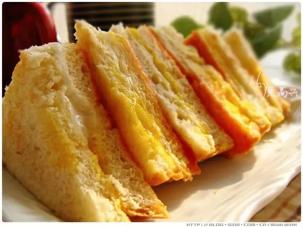 【1分鐘雞蛋三明治】微波懶人早餐