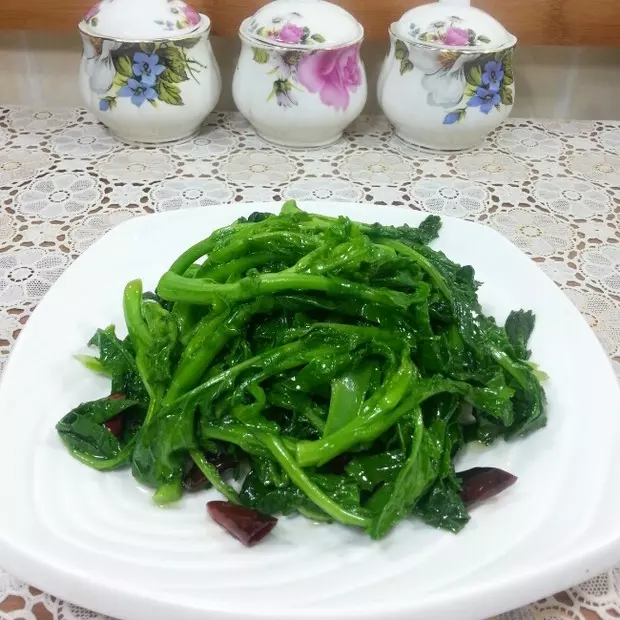 炝炒青油菜