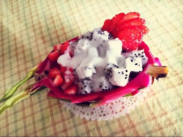 火龙果草莓盏——浪漫和减肥我都要