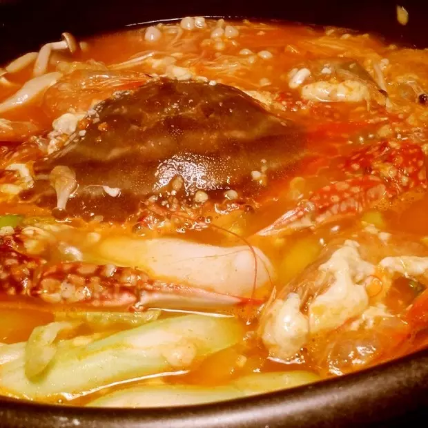 韩式辣酱芝士年糕海鲜锅