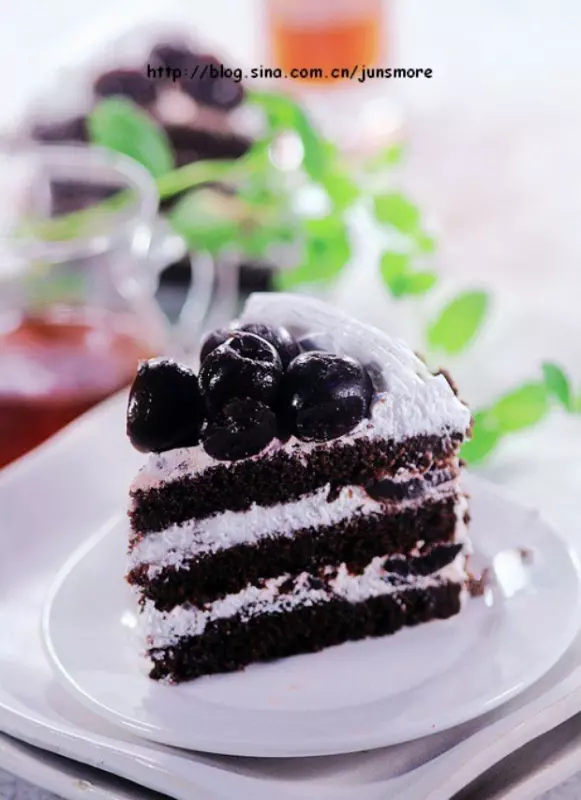 极简版黑森林蛋糕