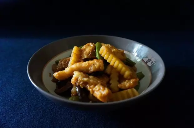 龍利魚燉豆角土豆