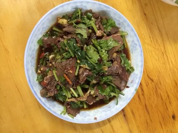 涼拌牛肉