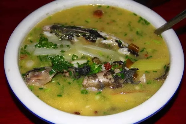 黃顙魚湯（黃臘丁、昂公魚）