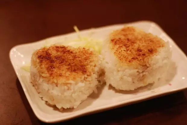 烤饭团