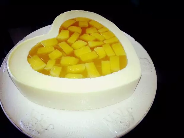 芒果果冻慕丝蛋糕