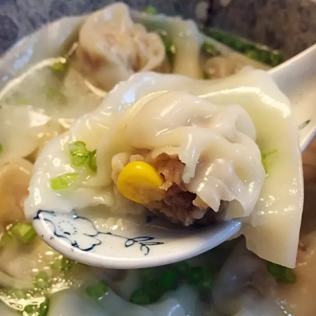 鲜肉虾仁玉米馄饨