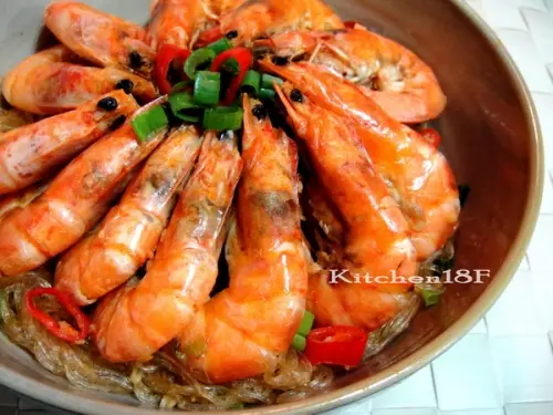 “鲜虾粉丝煲”10分钟快速料理