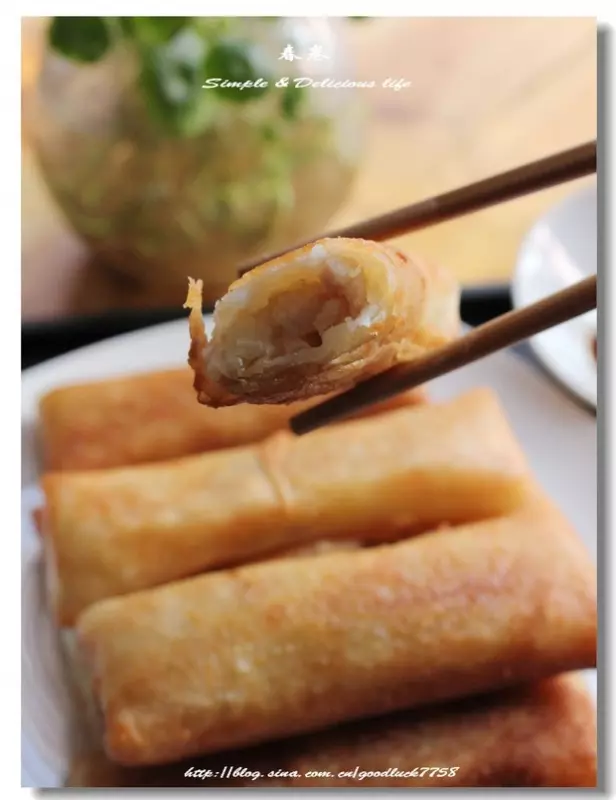 黄芽菜香菇肉丝春卷