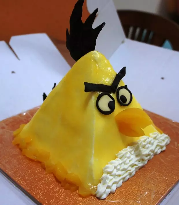 無色素版憤怒的小鳥蛋糕--黃風