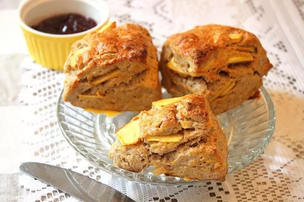 苹果肉桂司康 Apple Cinnamon Scone