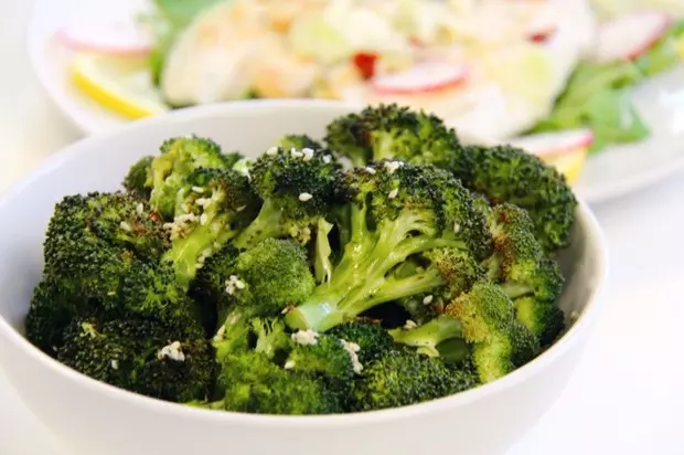 烤西兰花 Roast Broccoli with Sesame