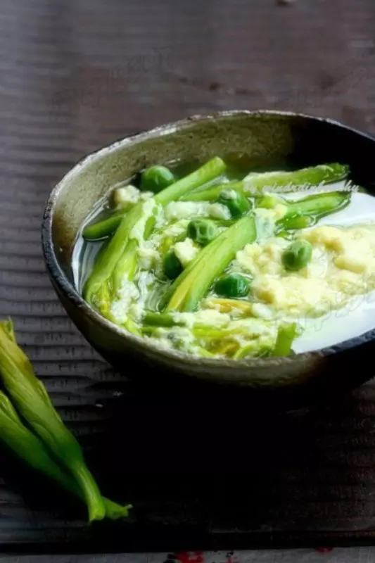黄花豌豆蛋汤