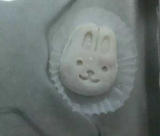 香芋板栗冰皮月饼（兔子造型）
