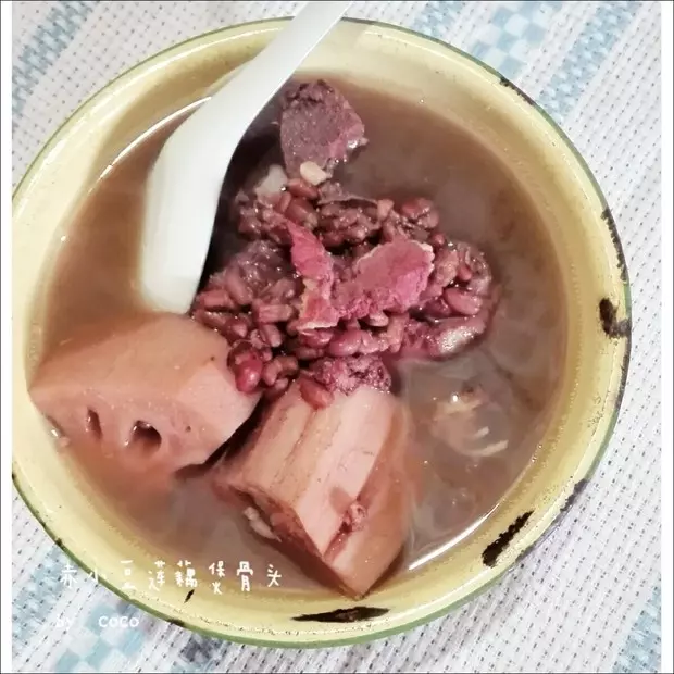 赤小豆蓮藕豬骨湯