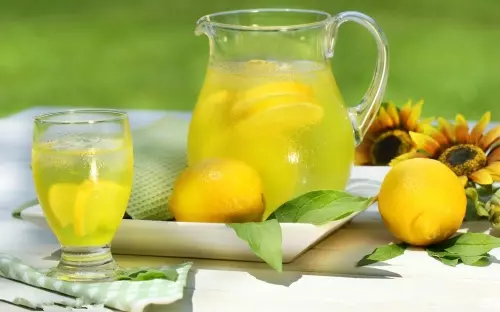柠檬减肥的3种另类方法
