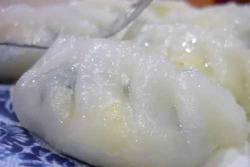 韭菜水晶饺 (Steamed Chive Dumplings)