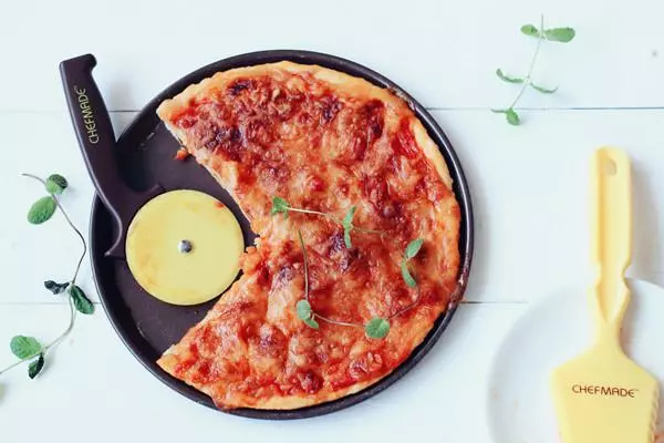 番茄龍利魚披薩的做法
