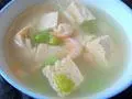 冻豆腐虾仁汤的做法