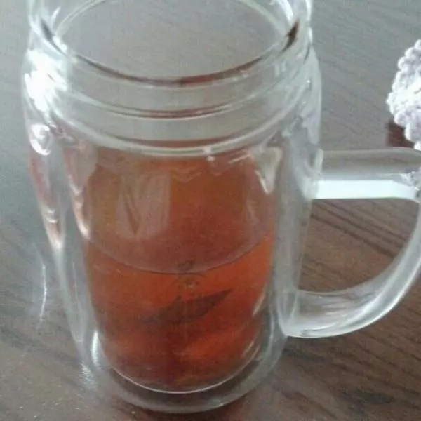 草莓酱红茶