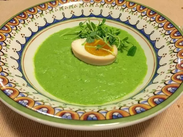 green pea soup