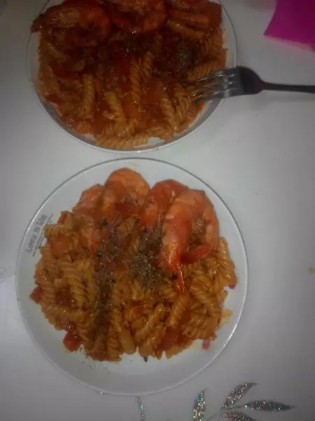 番茄蝦炒意面