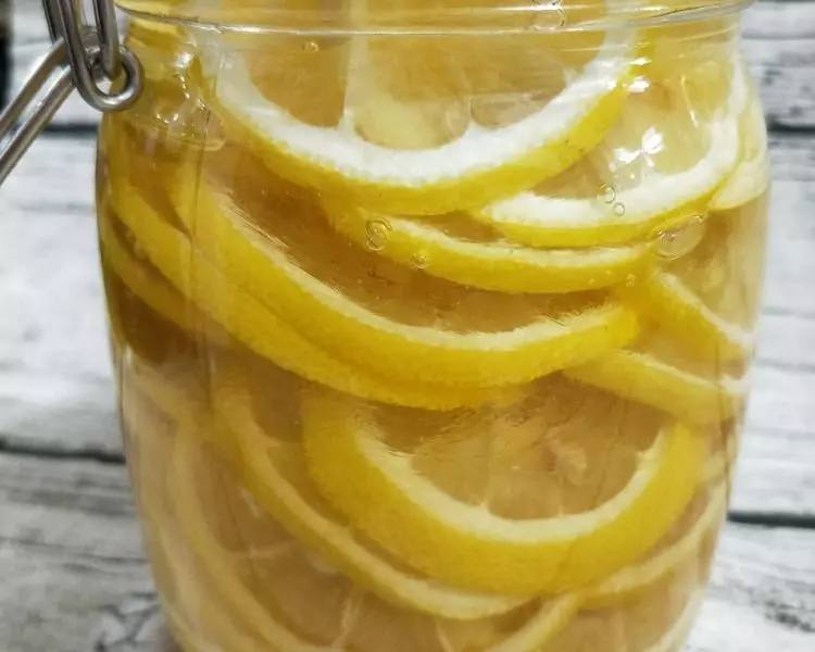 蜂蜜柠檬水?