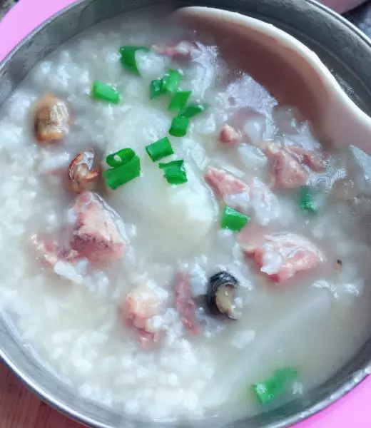 海蛎牛肉萝卜粥